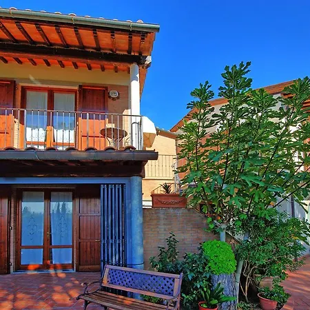 Villa Casa Vasco By Posarellivillas